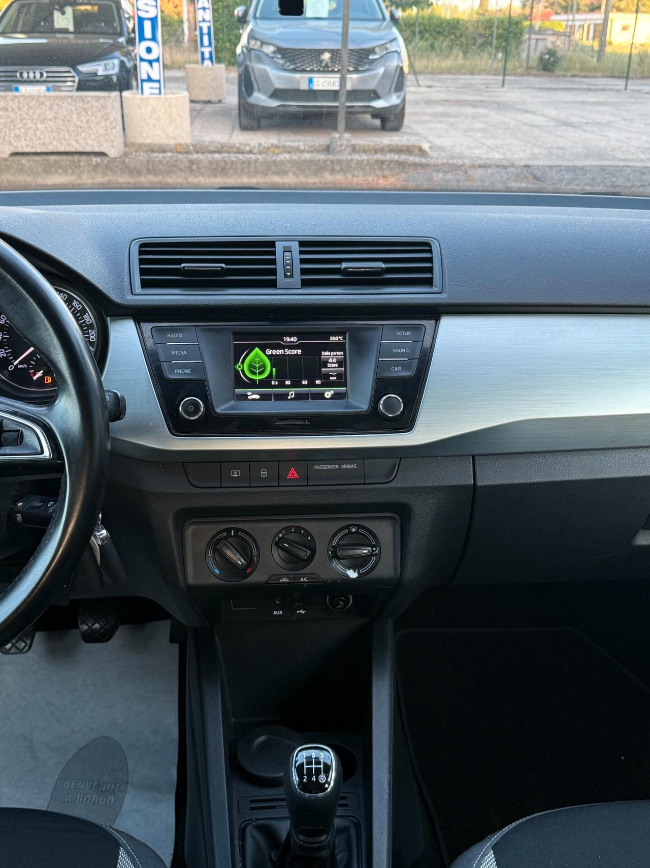 "UNA CHICCA" Skoda Fabia 1.0 MPI Wagon Business