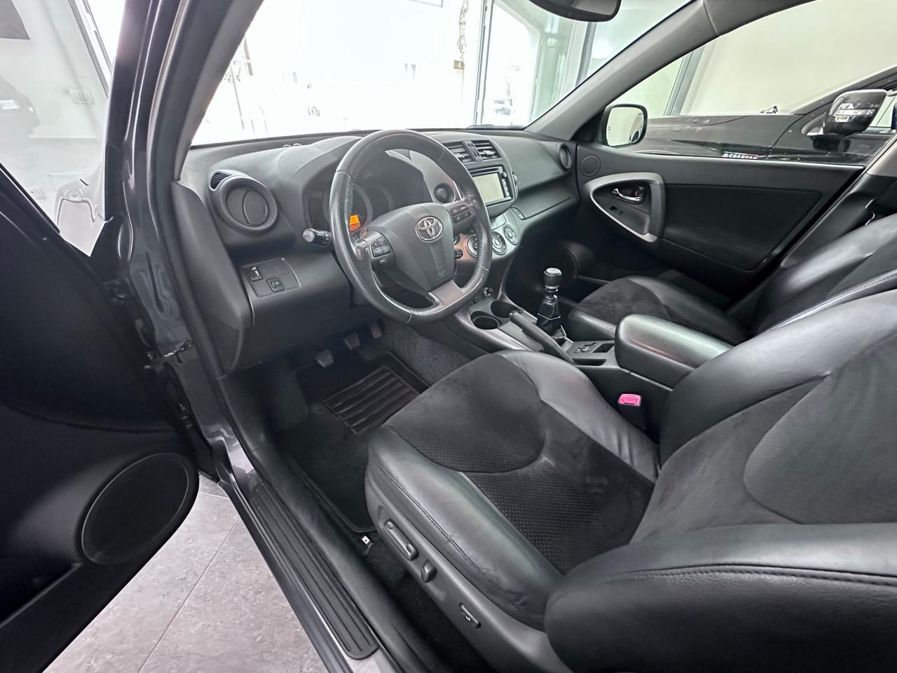 Toyota RAV 4 RAV4 2.2 D-4D 150 CV