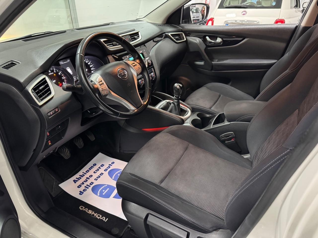 Nissan Qashqai 1.2 DIG-T Visia