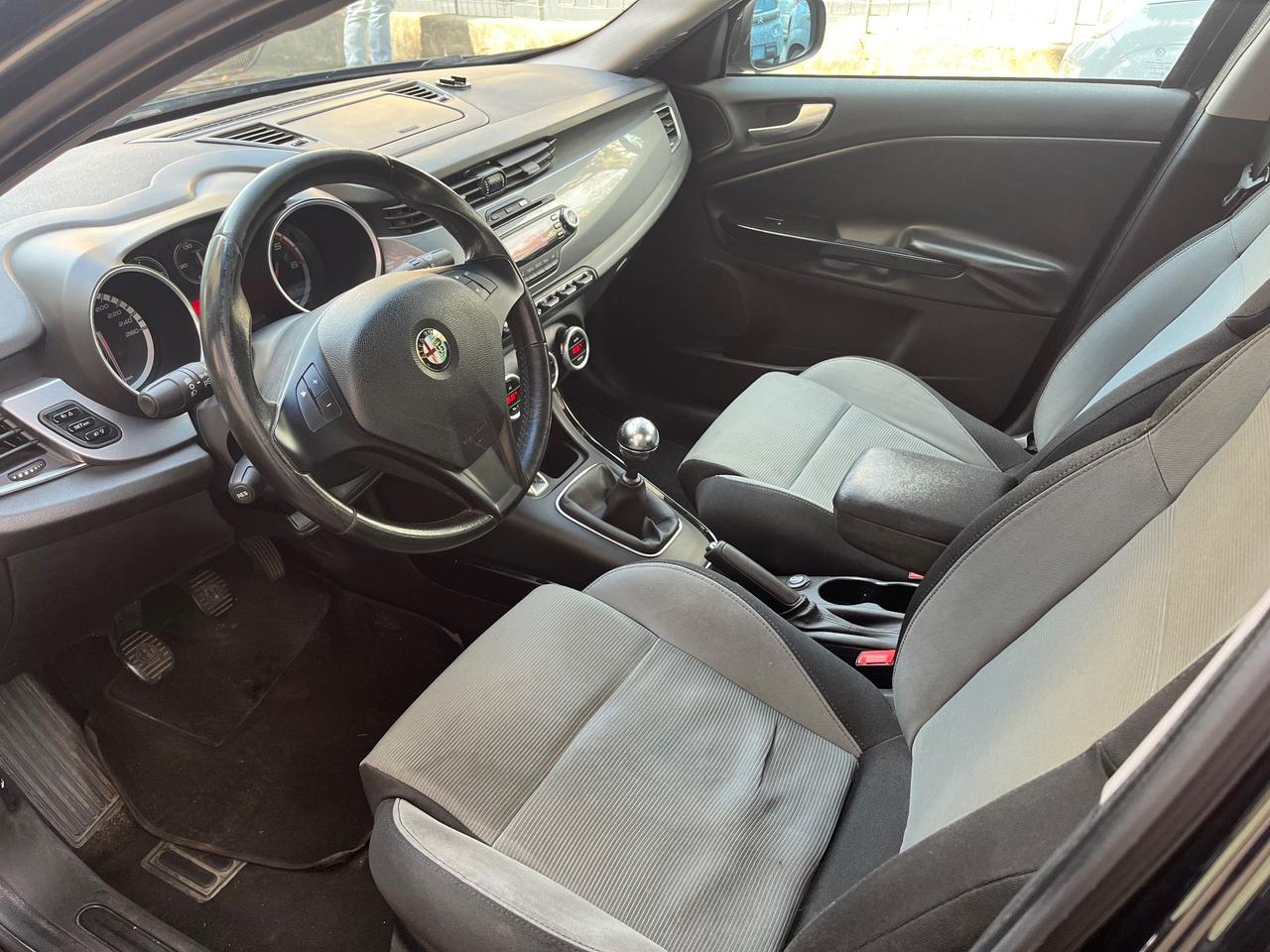 Alfa Romeo Giulietta 2.0 JTDm-2 140 CV Exclusive