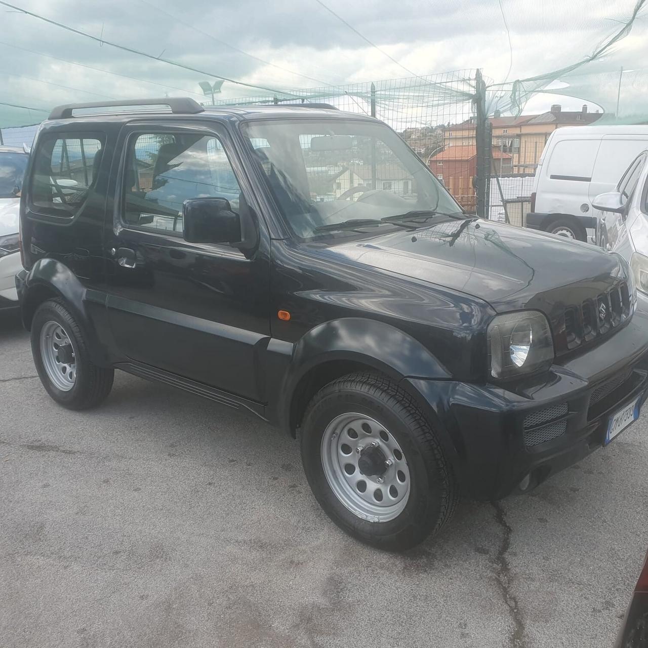 Suzuki Jimny 1.3i 16V cat 4WD JLX Più