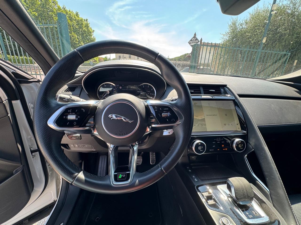 Jaguar E-Pace 2.0 I4 200 CV AWD Auto R-Dynamic S
