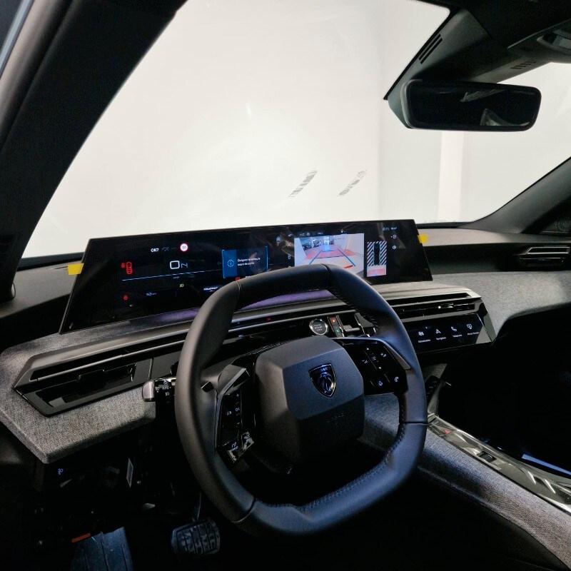 PEUGEOT 3008 3ª serie 3008 Hybrid 145 e-DCS6 A...