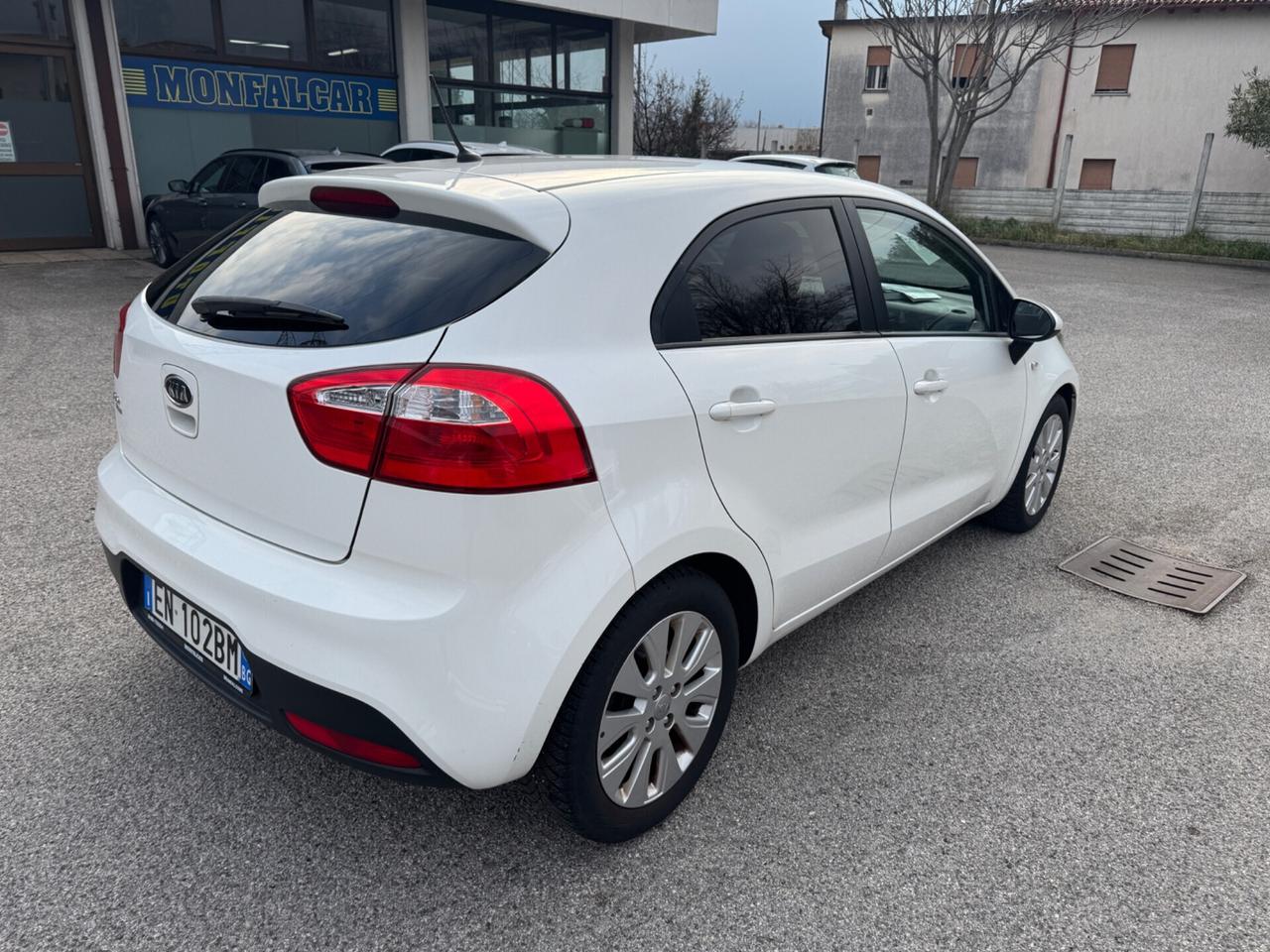 Kia Rio 1.2 CVVT 2012