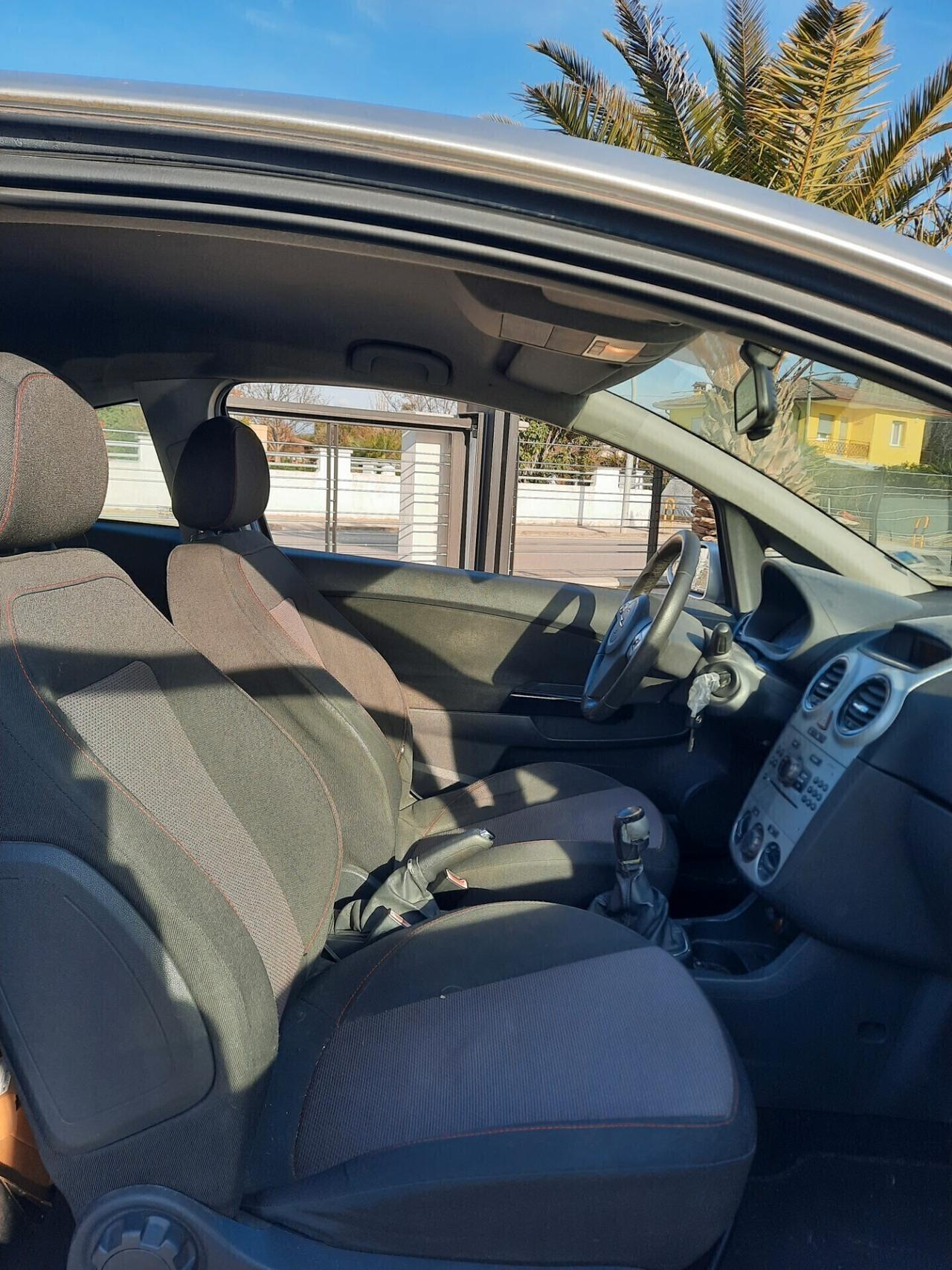 Opel Corsa 1.3 CDTI 90CV 3 porte OK NEOPATENTATI