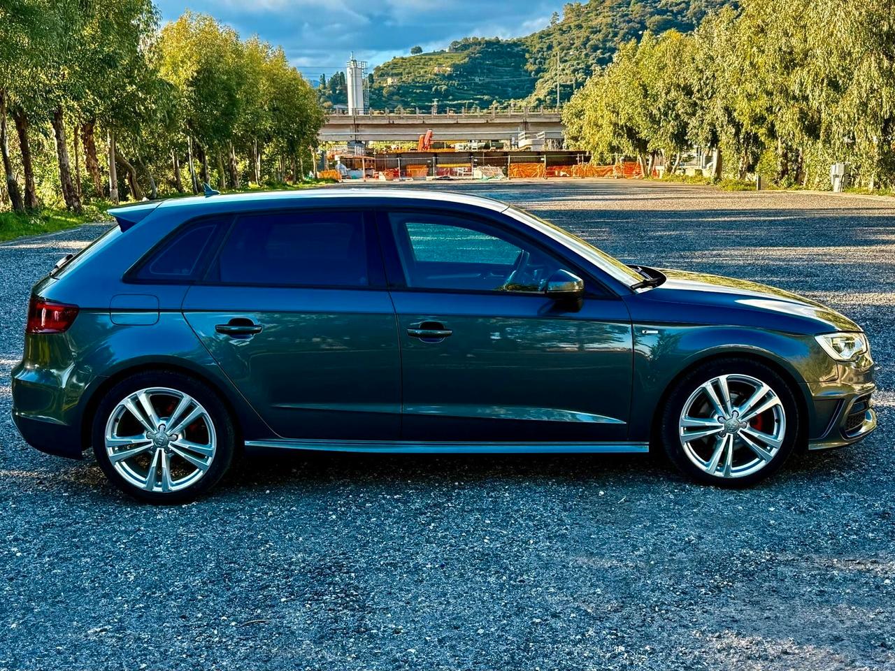 AUDI A3 1.6 TDI 110 CV S TRONIC S LINE EDITION