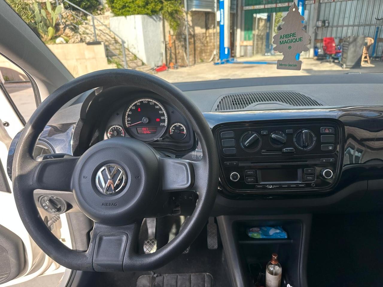 Volkswagen up! 1.0 75 CV 5p. move