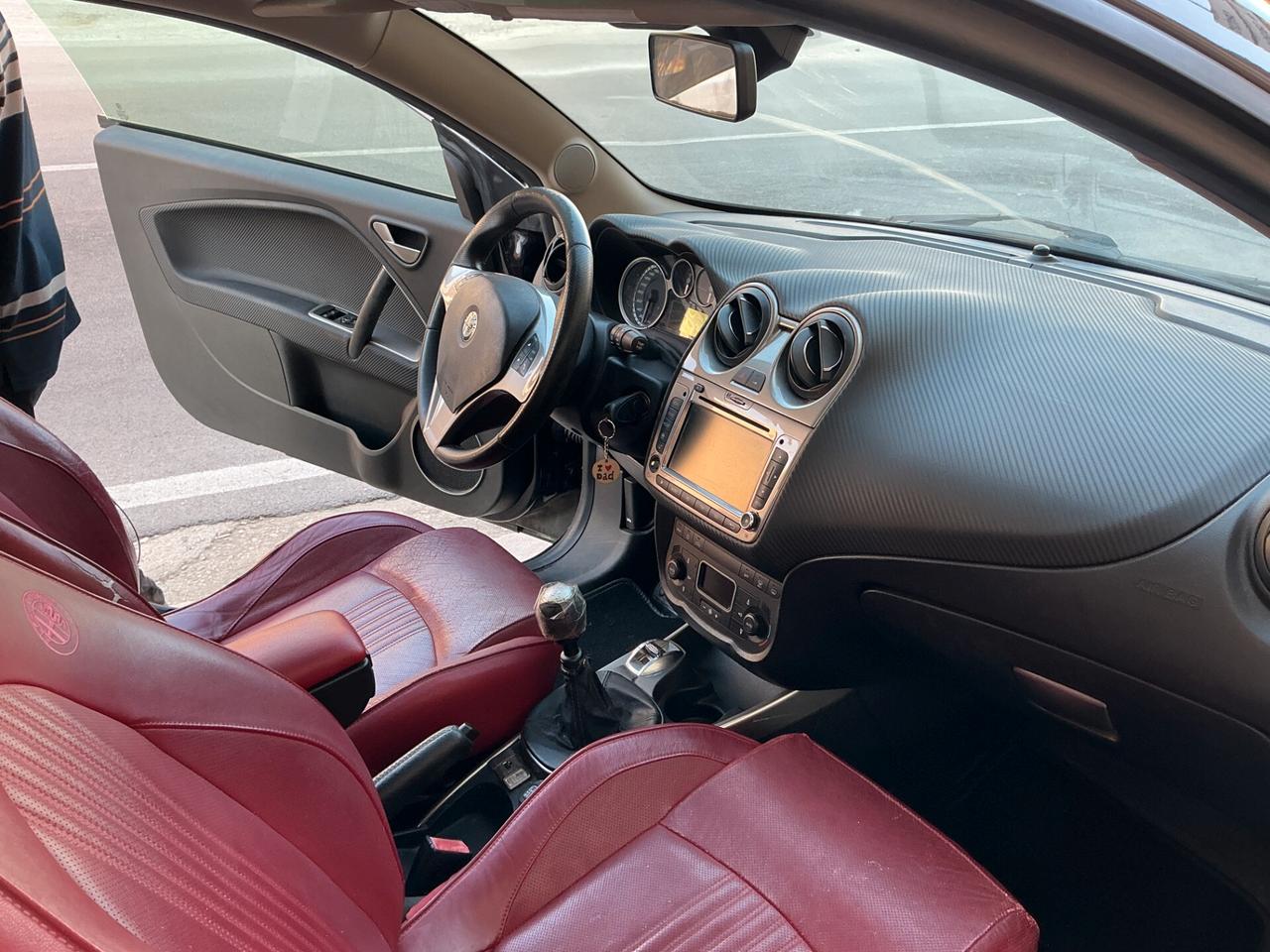 Alfa Romeo MiTo 1.6 JTDm 16V Distinctive Sport Pack