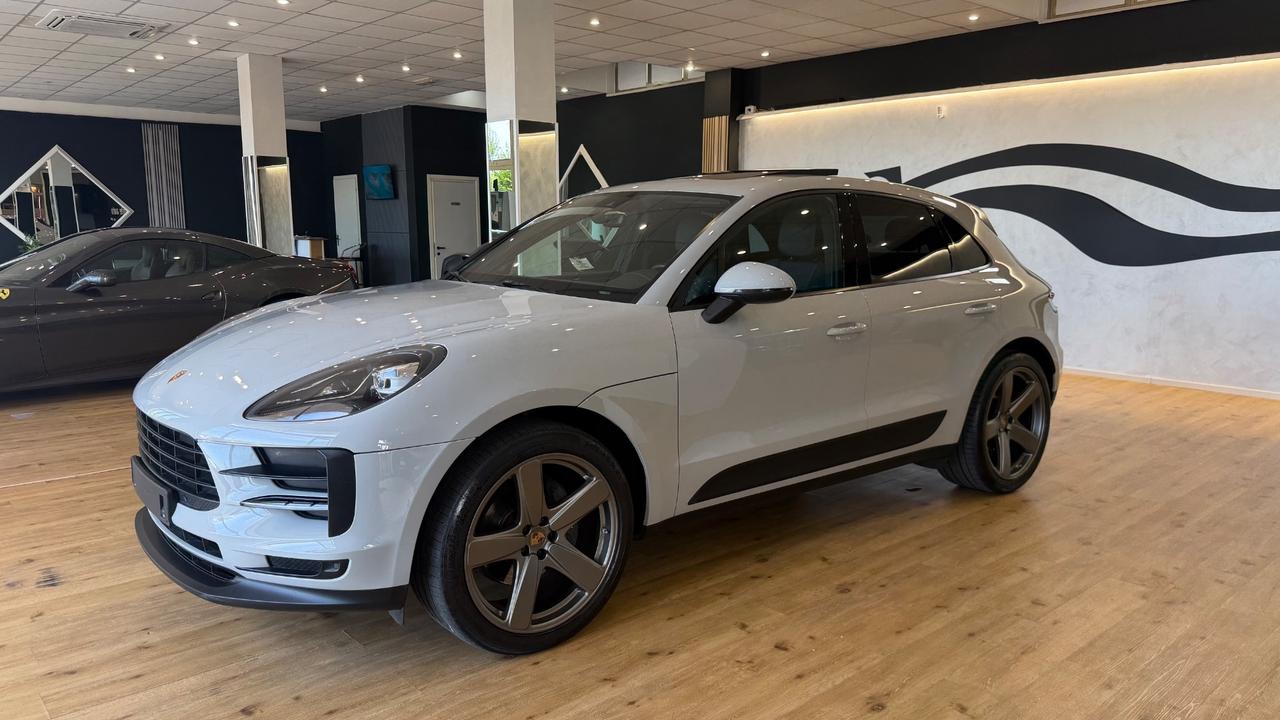 Porsche Macan 2.0 pdk tetto pasm full