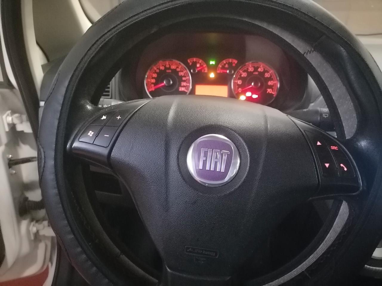 Fiat Grande Punto 1.4 3 porte Active Natural Power