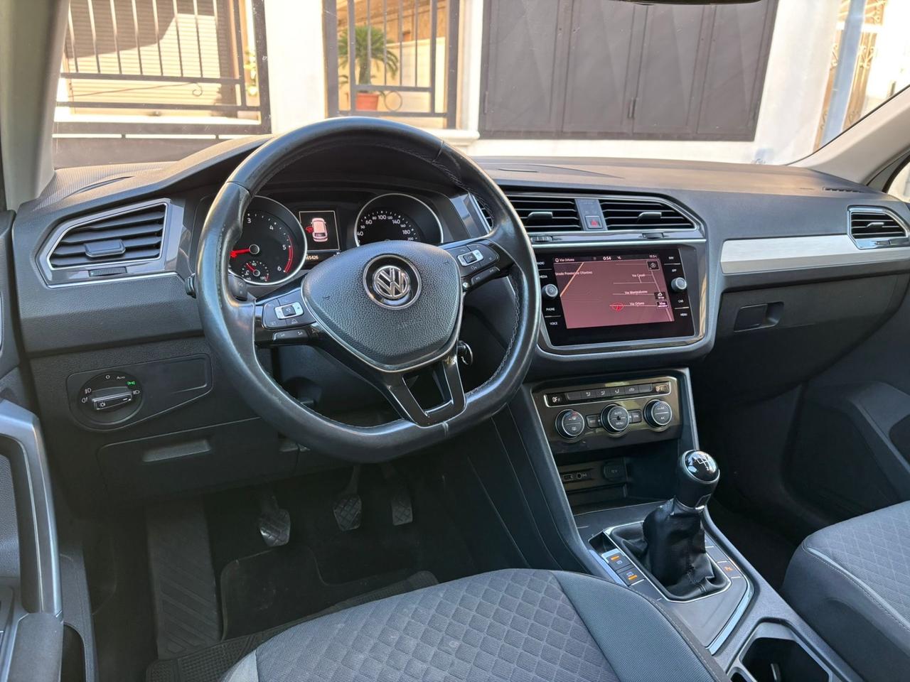 Volkswagen Tiguan 1.6 TDI SCR Sport BlueMotion Technology