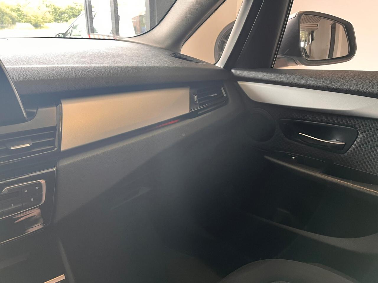 Bmw 218 218d Advantage