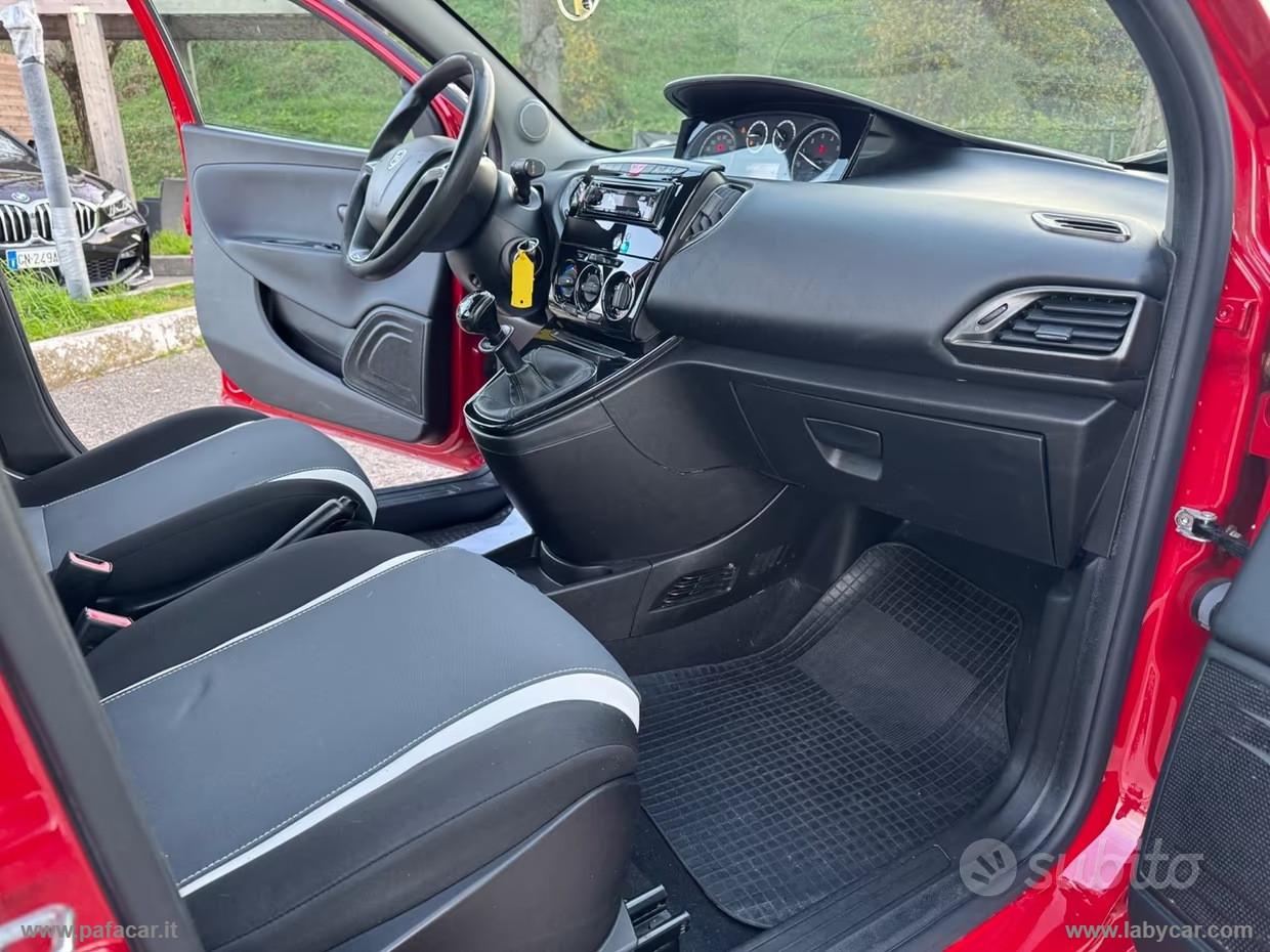 LANCIA Ypsilon 0.9 T.Air 85CV 5p.Met.Ec.Elef.