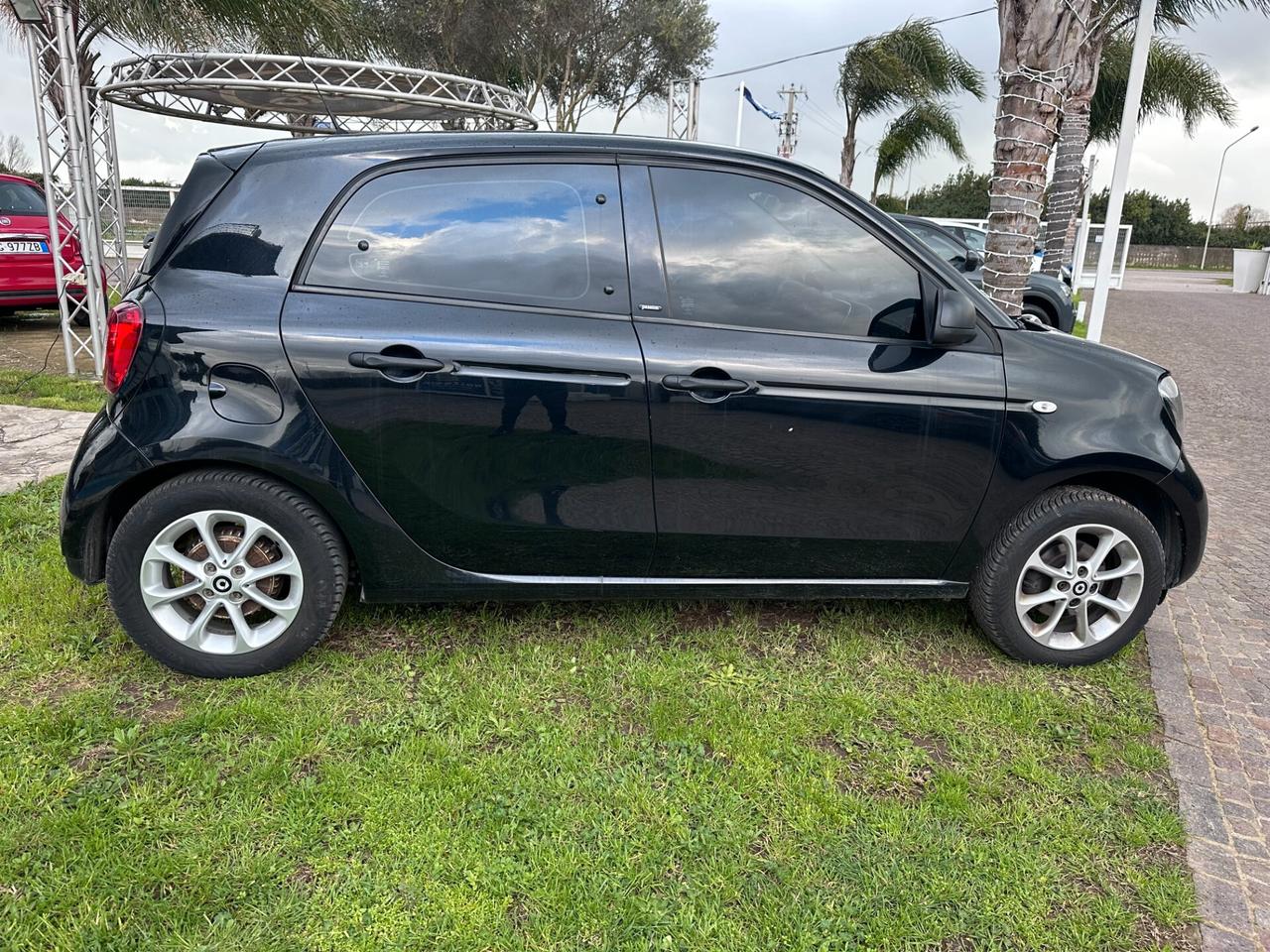 Smart ForFour 70 1.0 Passion