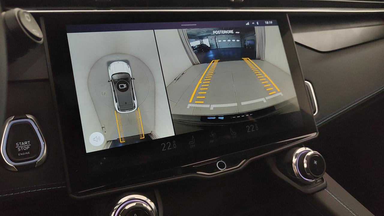 LYNK & CO 01 1.5 td phev auto