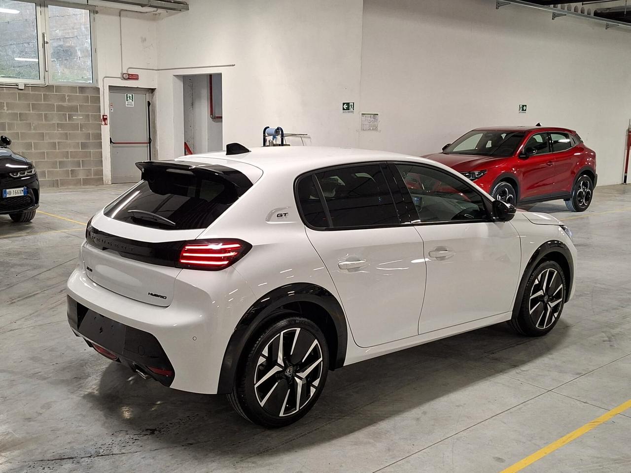 Peugeot 208 1200 mhev Hybrid 101CV GT e-DCS6 Km.0