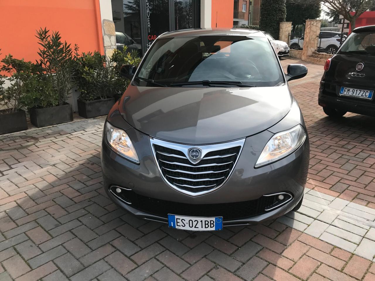 Lancia Ypsilon METANO -BENZINA