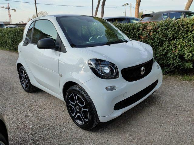 SMART ForTwo 1.0 70 ANDROID AUTO,TETTO PAN.,CRUISE,CLIMA ..