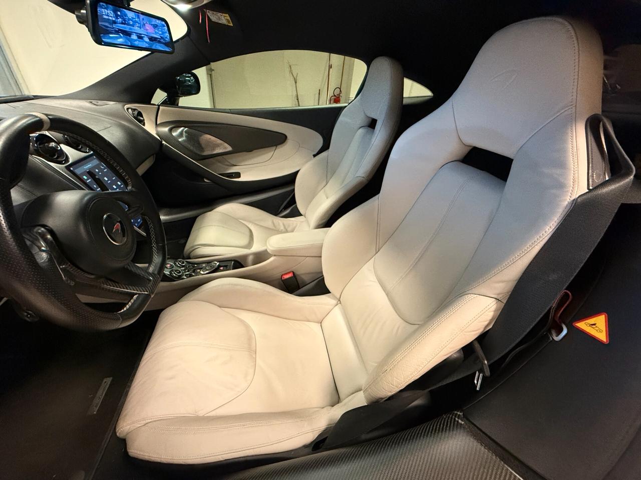 Mclaren 570S ALLESTIMENTO COMPLETO 600LT