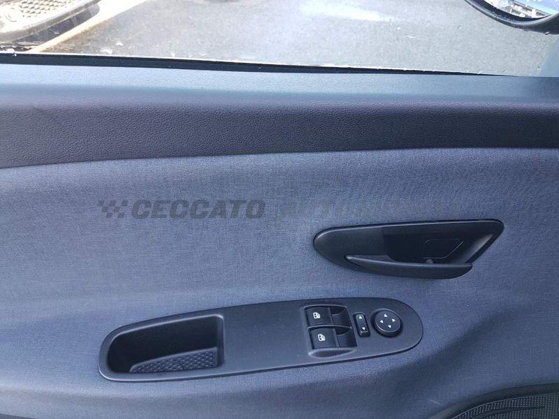 Lancia Ypsilon Ypsilon 1.0 firefly hybrid Gold s&s 70cv 5p.ti