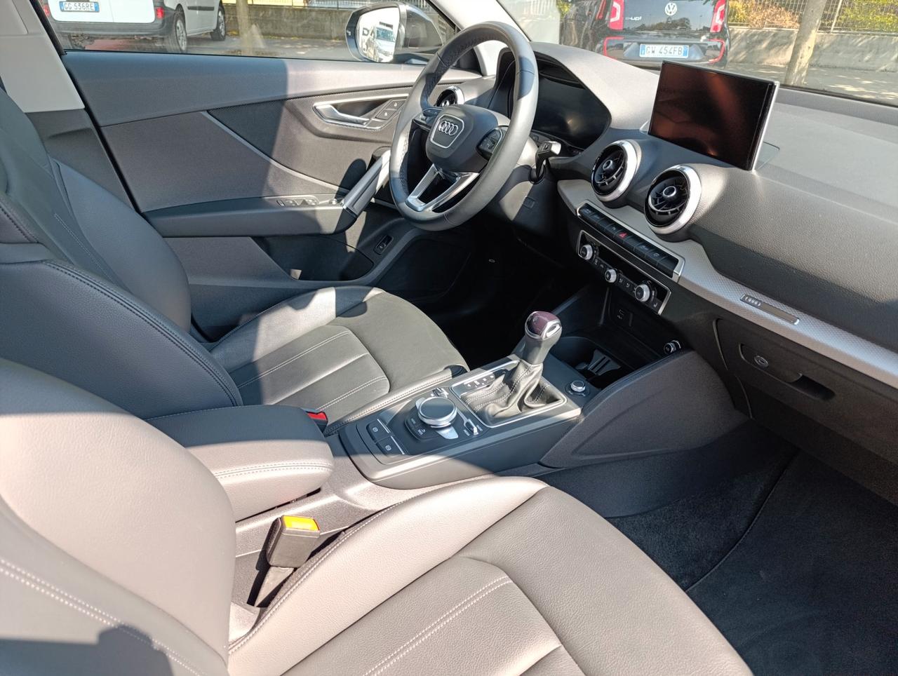 Audi Q2 35 2.0 tdi Business Advanced s-tronic