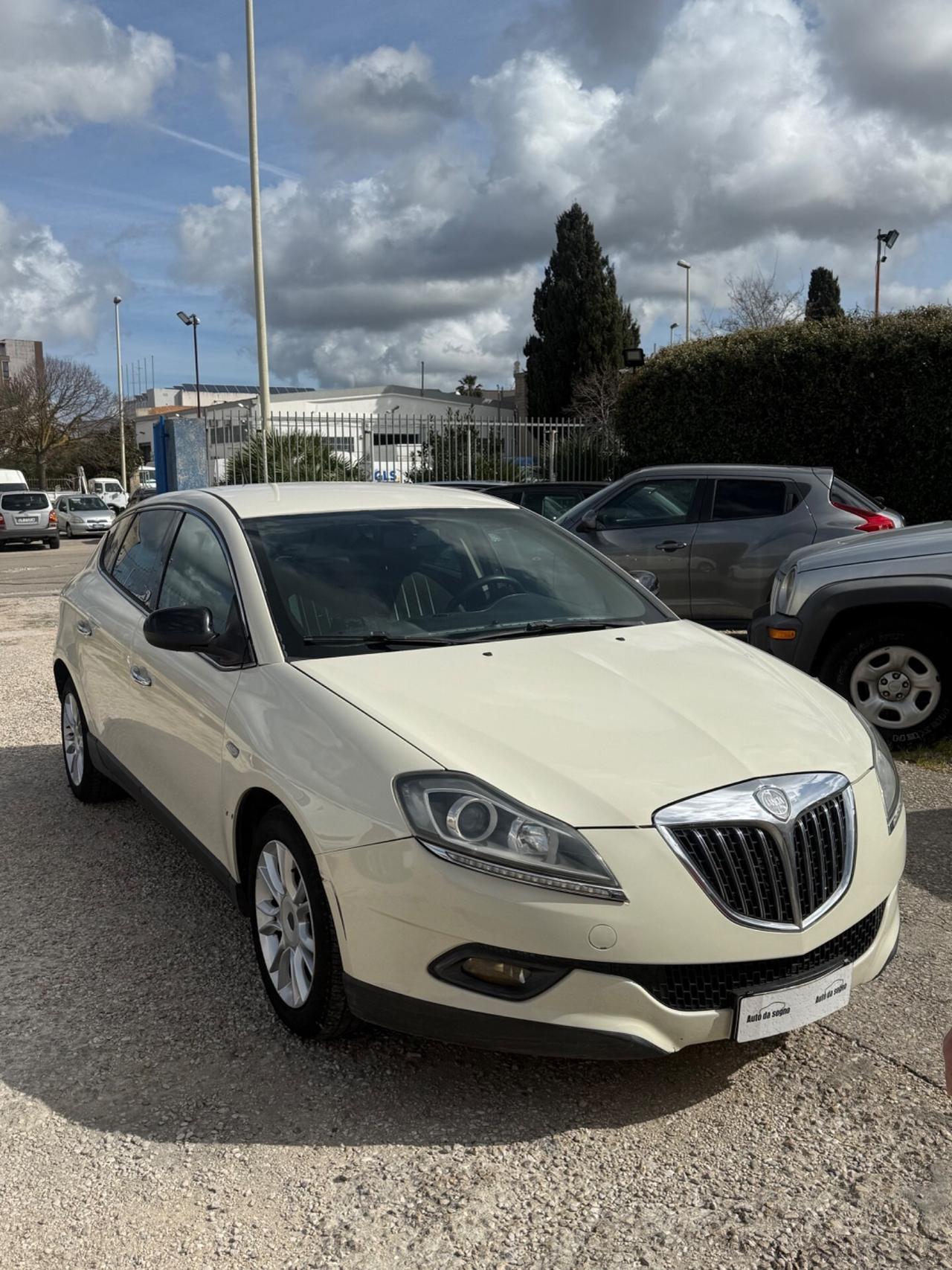 Lancia Delta 1.4 T-Jet 120 CV Oro