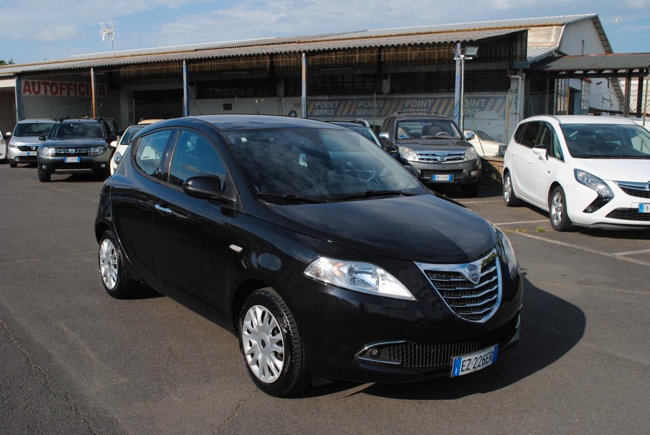 LANCIA YPSILON 1.2 69 CV