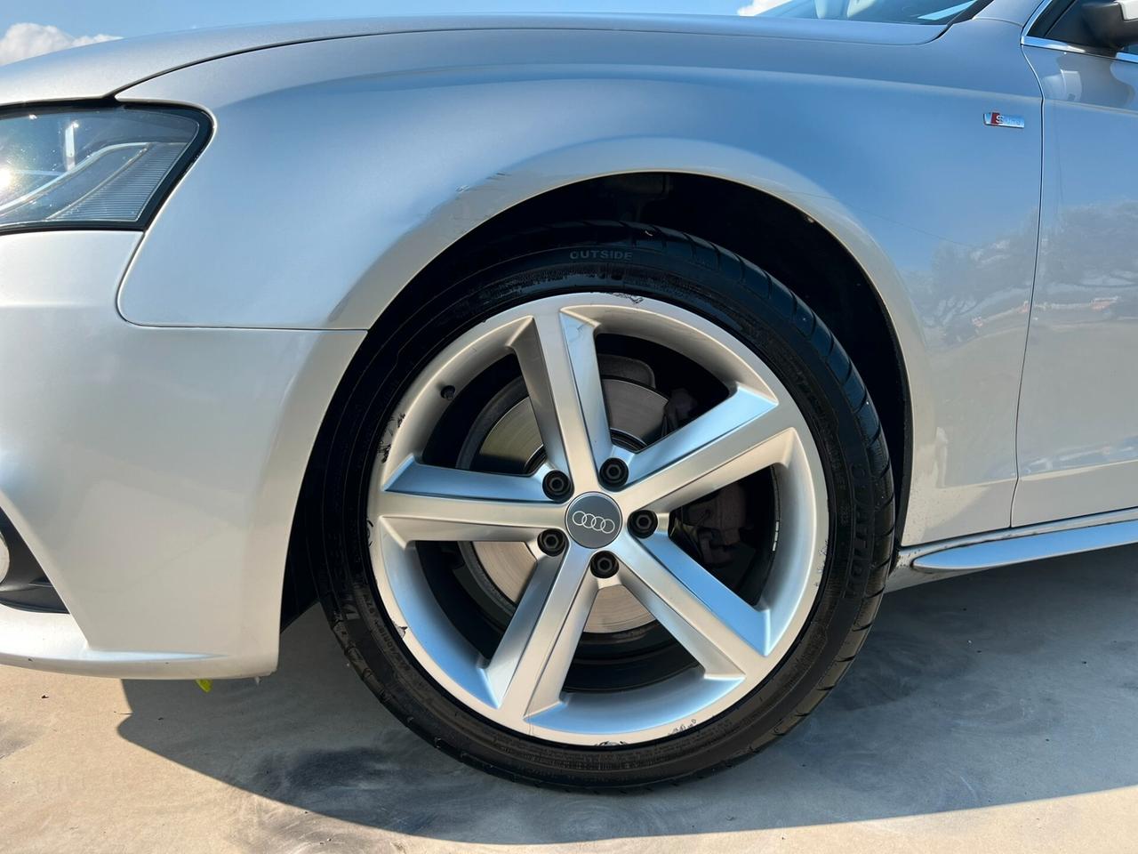 Audi A4 AVANT 2.0 TDI 143CV S-LINE TETTO MANUALE