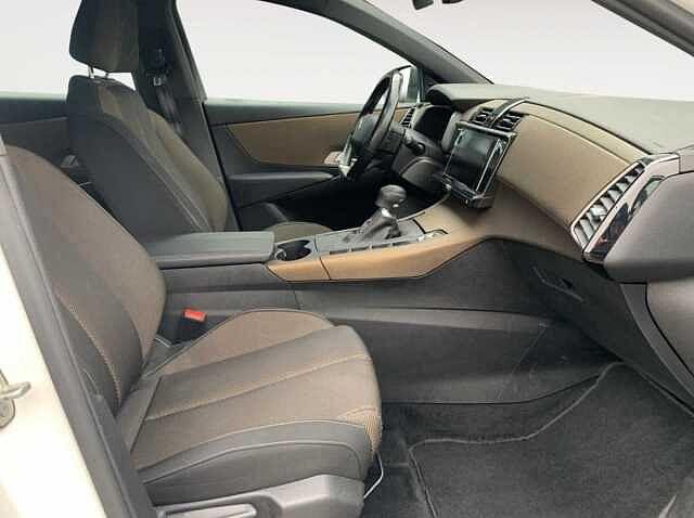 DS DS 7 Crossback 1.5D 130CV so Chic - NEOPATENTATI