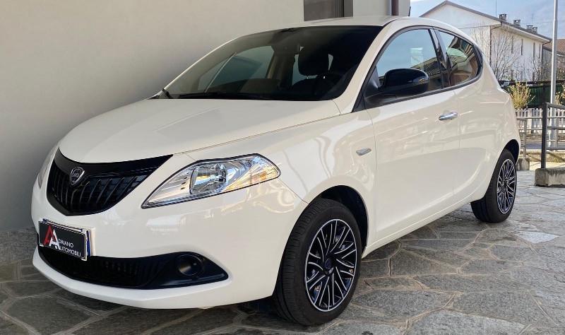 Lancia Ypsilon 1.0 firefly hybrid Gold s&s 70cv 5p.ti