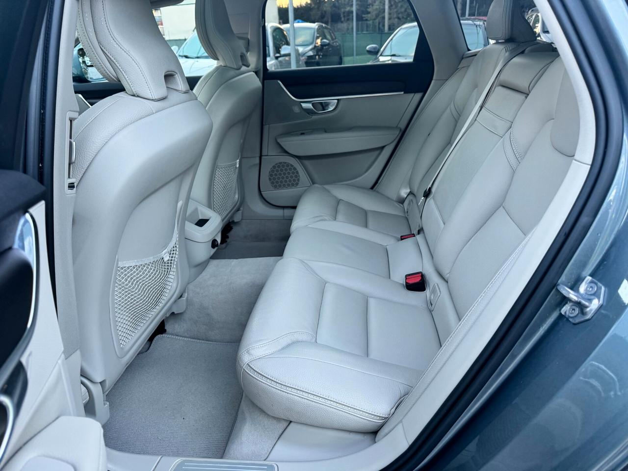 Volvo V90 Cross Country D4 AWD Geartronic