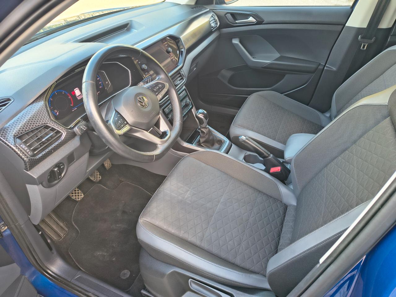 VOLKSWAGEN T-CROSS 1.6 TDI ADVANCED 126.000 KM