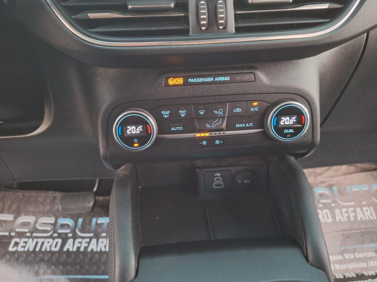 Ford Kuga 1.5 EcoBlue 120 CV aut. 2WD Titanium Business