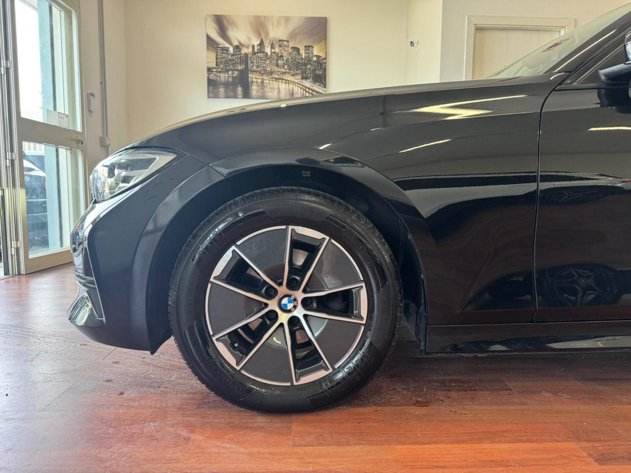 BMW 316 d 48 V AUT. SPORT / DARK NIGHT - 22
