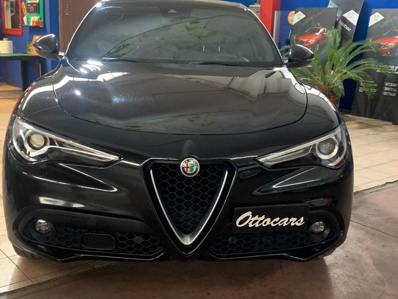 Alfa Romeo Stelvio 2.2 Turbodiesel 210 CV AT8 Q4 Executive