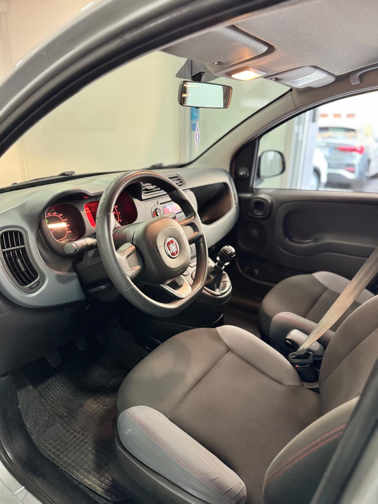 FIAT PANDA LOUNGE 1.2 BENZINA