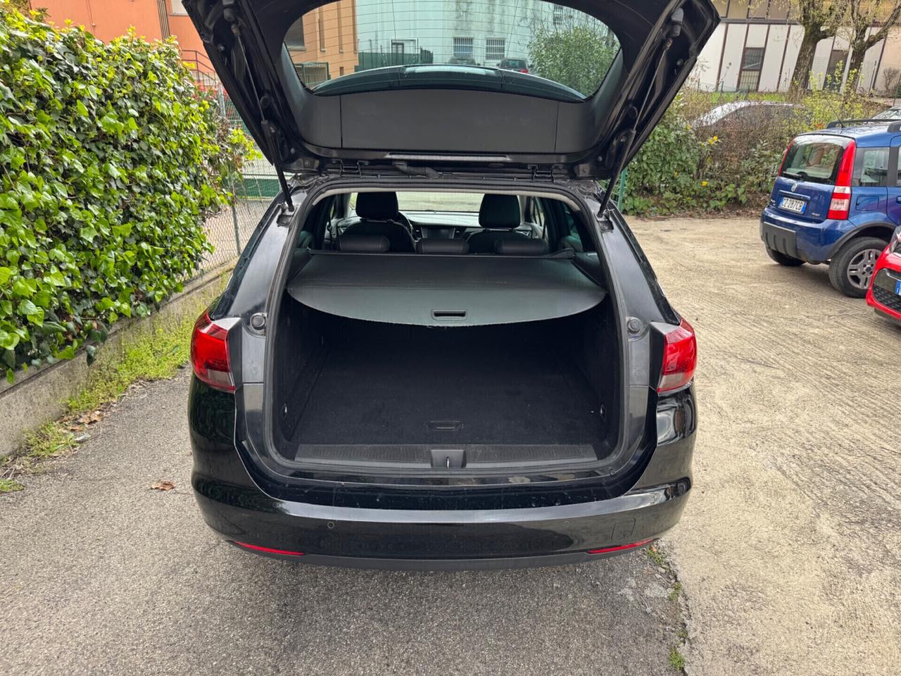Opel Astra 1.5 CDTI 122 CV S&S AT9 Sports Tourer Business Eleg.