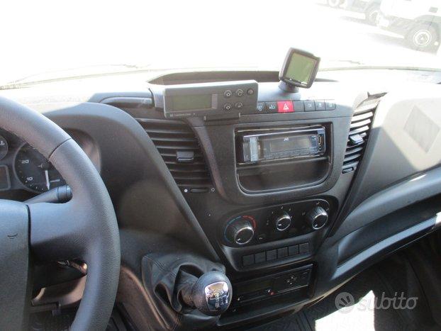 Iveco Daily 60C15 3000 150CV E6 FRIGO+PEDANA BATTU