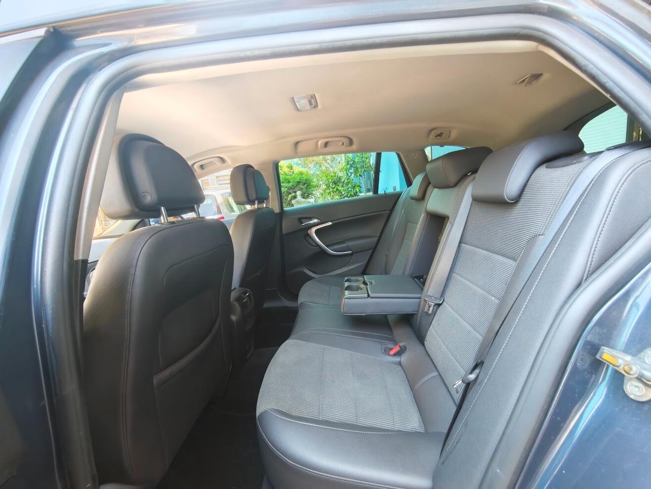 Insignia 2.0 CDTI Sports Tourer cosmo aut. SOLO 138MILA KM PREZZO SOTTO COSTO!!!!!