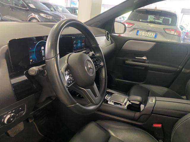 MERCEDES-BENZ B 200 d Automatic Sport