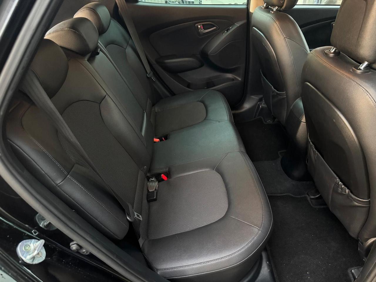 Hyundai iX35 1.7 CRDi 2WD NEOPATEN GARANZIA 12 MESI