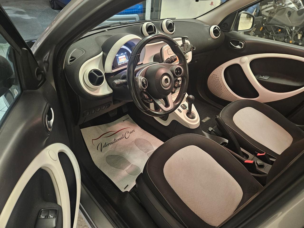 SMART ForFour AUTOMATICA 5porte PASSION