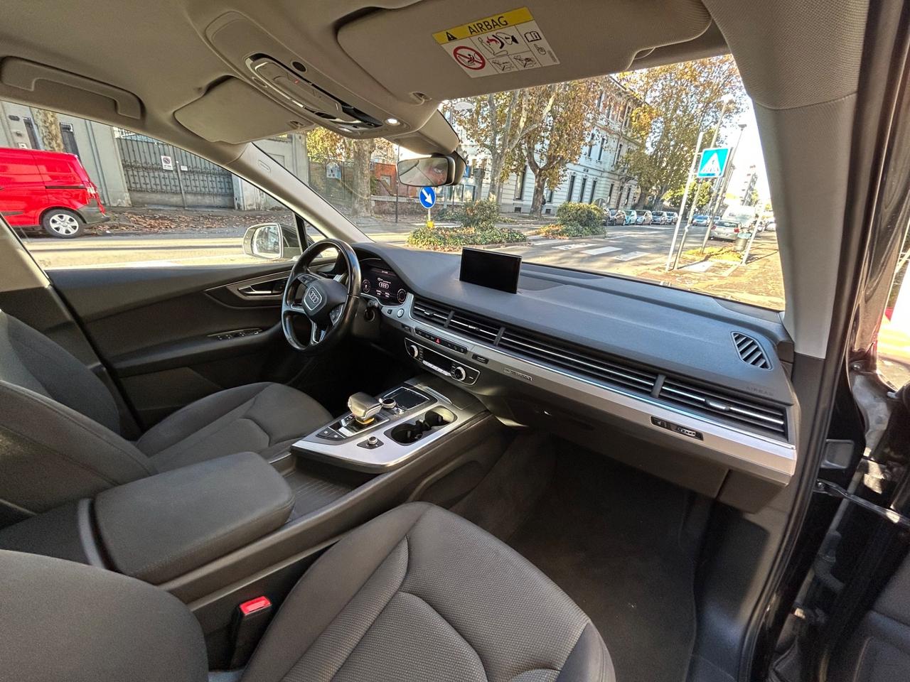 Audi Q7 3.0 TDI 218cv Ultra Business Plus QUATTRO Tiptronic E6!!!