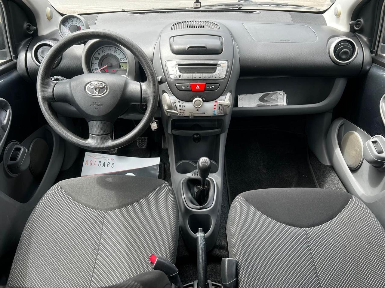 Toyota Aygo 1.0 12V VVT-i 5 porte