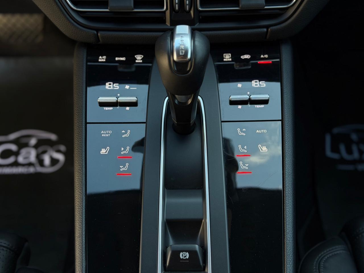 Porsche Macan 2.0 265 CV TURBO PDK GESSO SPORT CHRONO