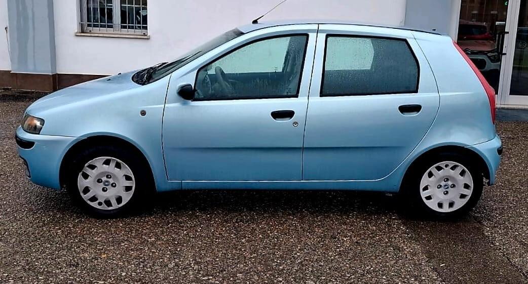 Fiat Punto 1.2i 16V cat 5 porte HLX