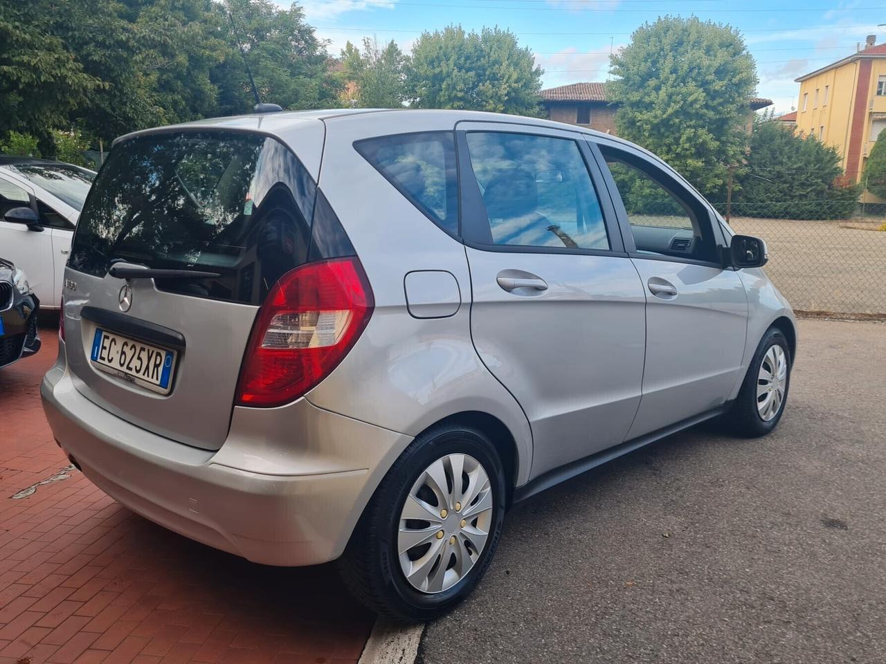 Mercedes A 160 1.5 Benz/GPL Anno 2010 AUTOMATIC