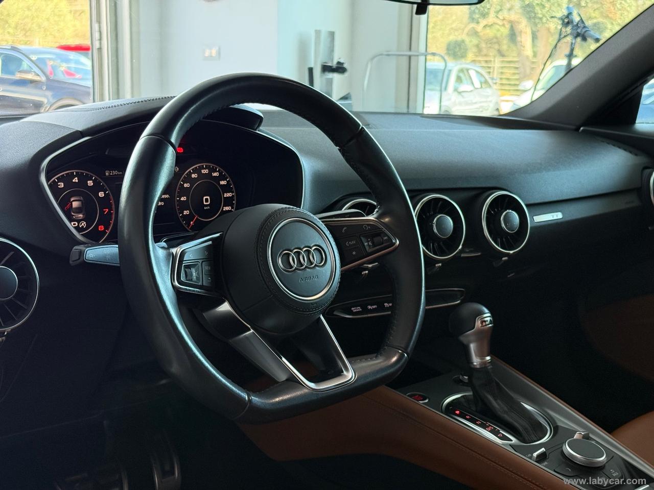 AUDI TT Coupé 40 TFSI S tronic