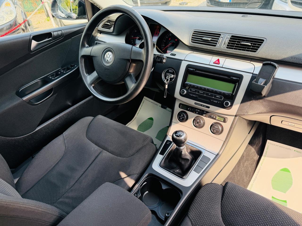 Volkswagen Passat 2.0 TDI DPF Var. Ok NEOPATENTATI