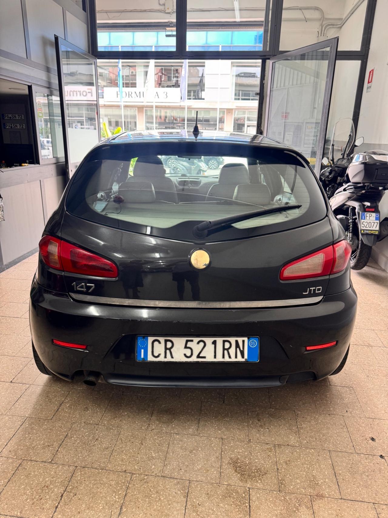 Alfa Romeo 147 1.9 JTD 115 Cv 5P. Exclusive - 2005